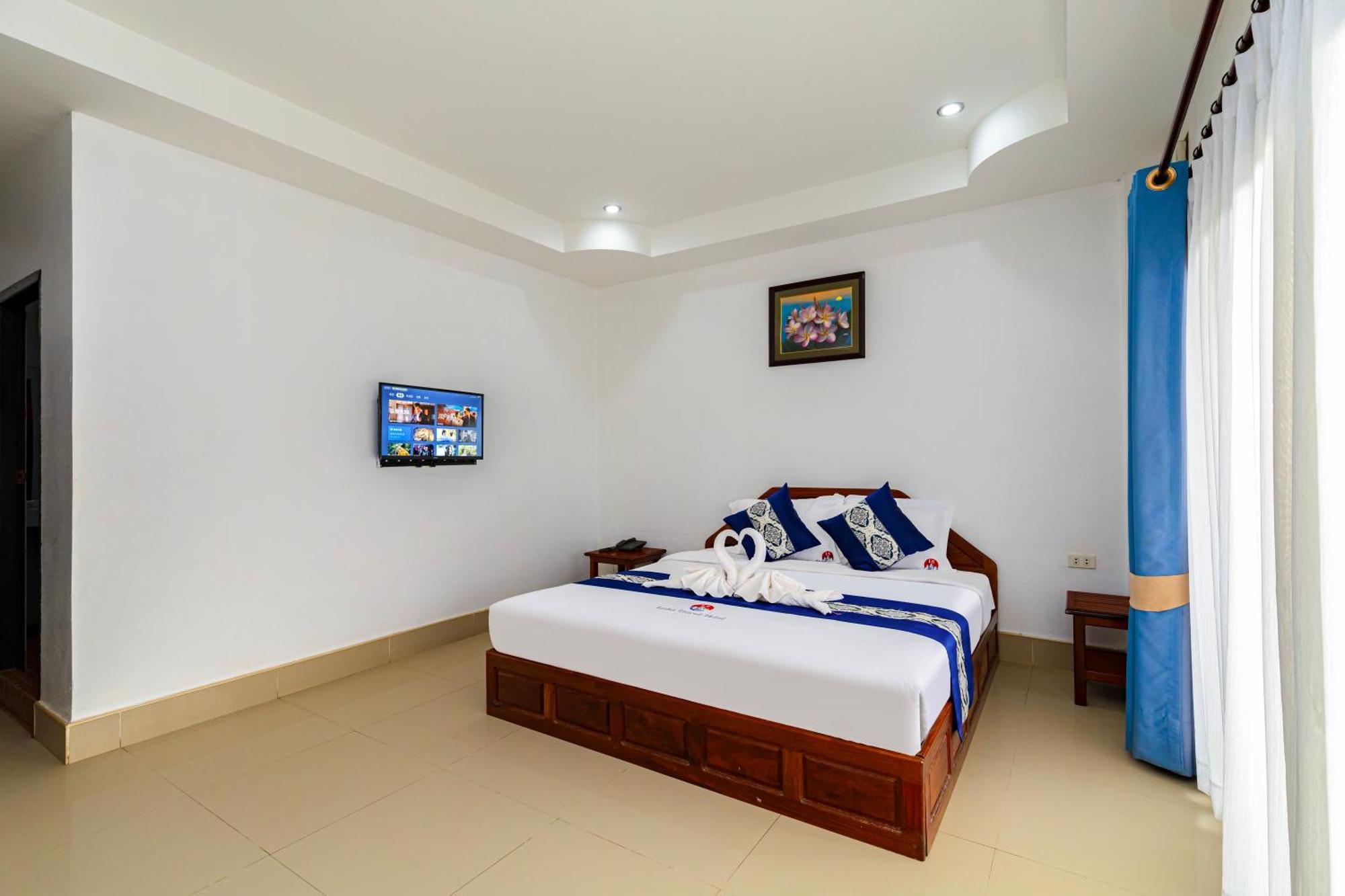 Lisha The Grand Riverside Hotel Vang Vieng Exterior foto